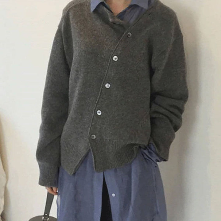 Lune London | Knit Sweater - Oversized Fit - Button Closure - Soft and Comfortable