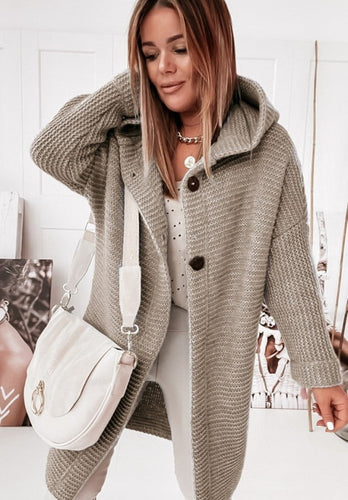 Amarae | Comfortable knit coat with hood