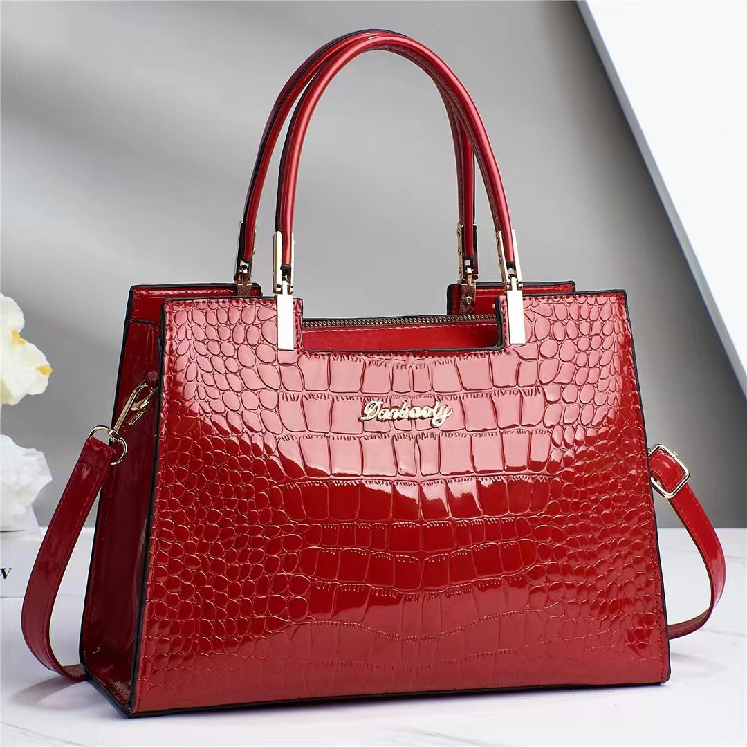 Amarae | Handbag Made Of Shiny Crocodile