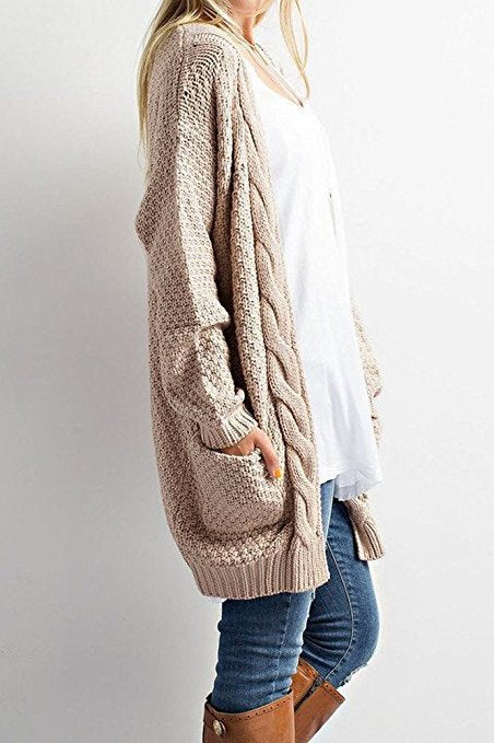 Casual knitted jacket for women with large pockets and open design Lune London