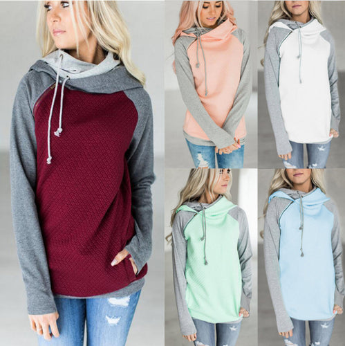 Sweat à capuche sport pour femmes avec design respirant et coupe décontractée Chic & Stil