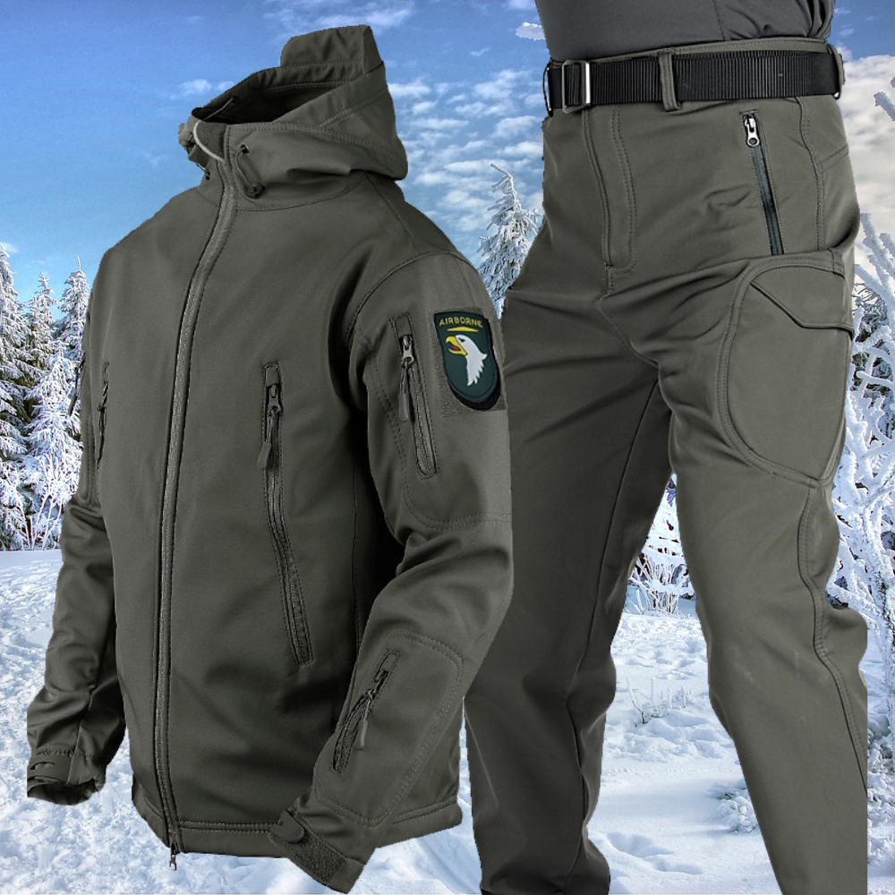 Amarae | Outdoor clothing set for style and functionality in the outdoors