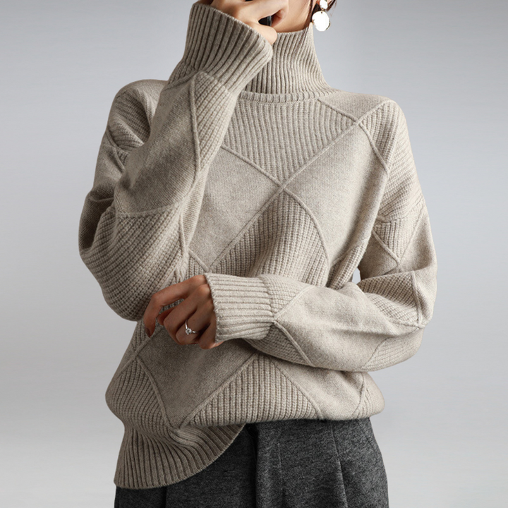 Lune London | Soft Cashmere Women's Turtleneck Sweater