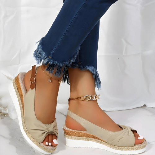 Amarae | Orthopedic Sandals