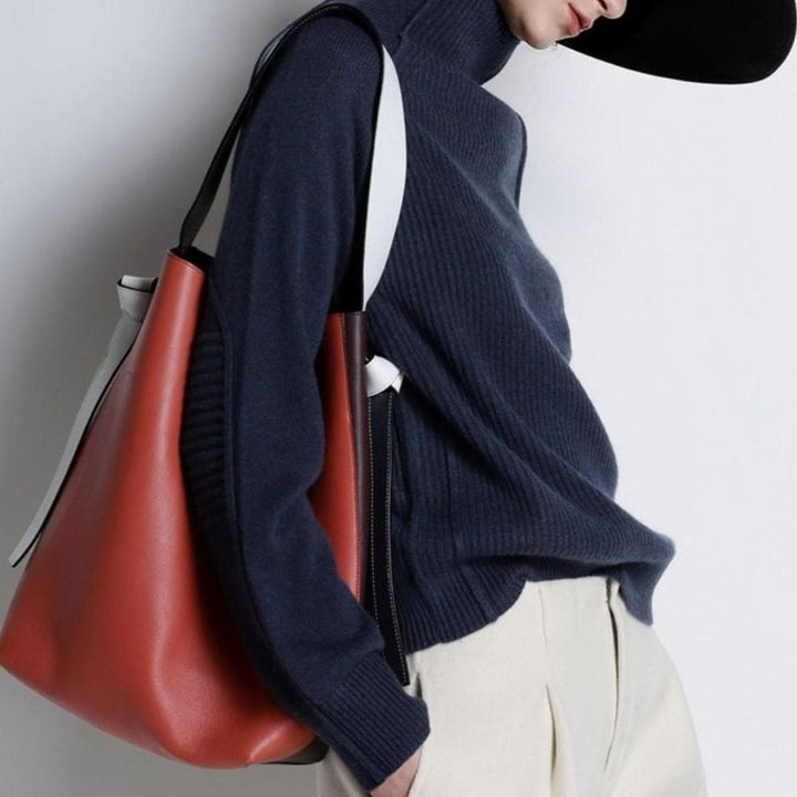 Lune London | Turtleneck Sweater - Soft Knit - Long Sleeve Comfortable Cut