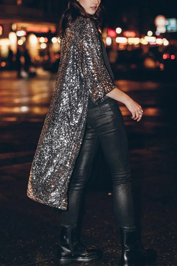 Chic und Stil | Glamour Kimono Made Of Sequins with Keyhole