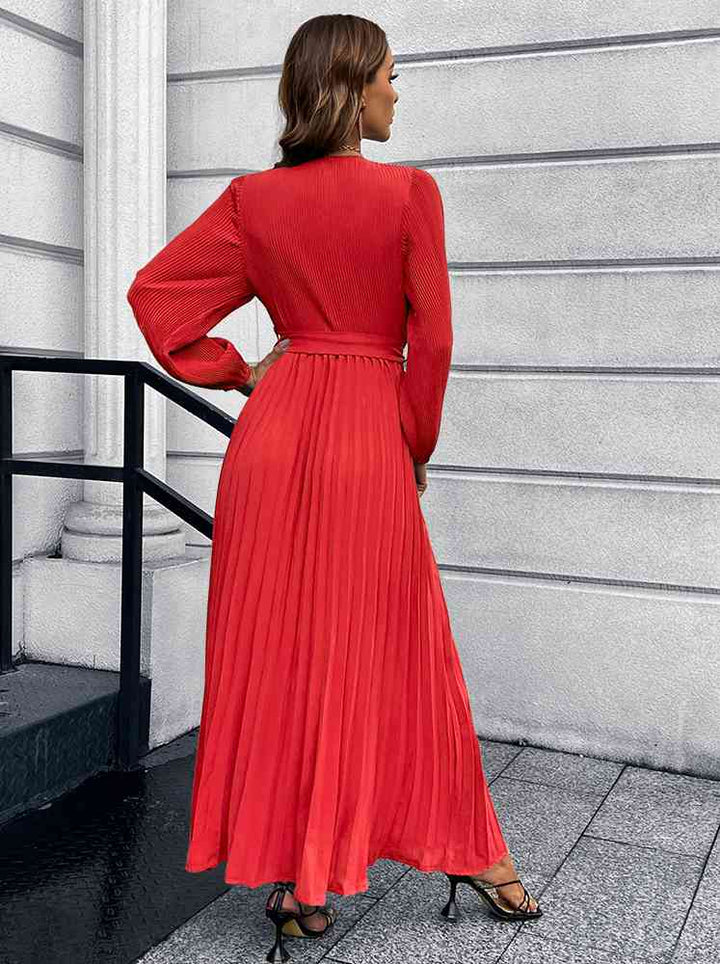 Lune London | V-neck Tie Belt Pleated Maxi Dress