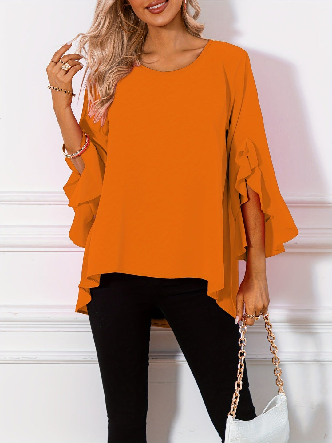 Lune London | Blouse with Round Neckline for Spring