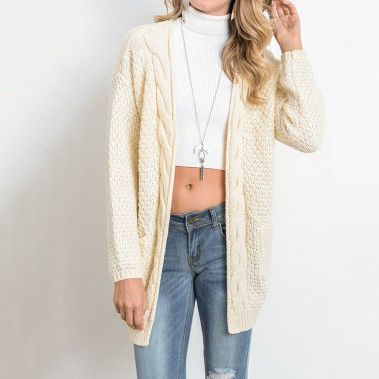 Chunky knit cardigan for women with practical pockets and relaxed fit Lune Londonl