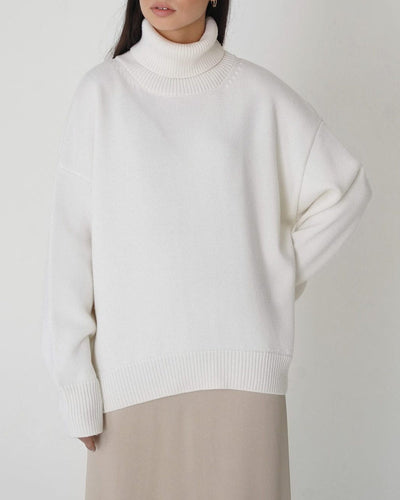 Amarae | Elegant Oversized Women's Turtleneck Sweater Made Of Cotton