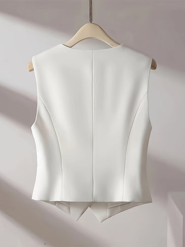 Amarae | Solid Color Sleeveless Vest with V-Neck and Button Closure
