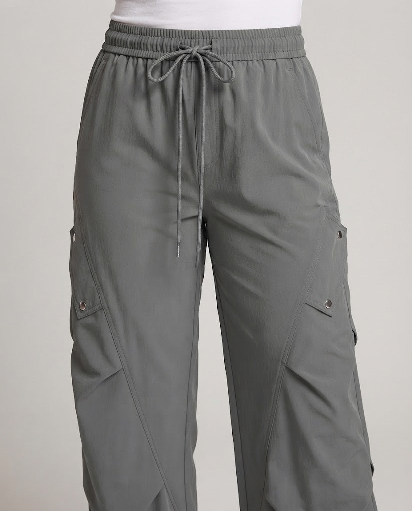 Women's Fashion Cargo Pants with Loose Fit and Elastic Waistband Amarae