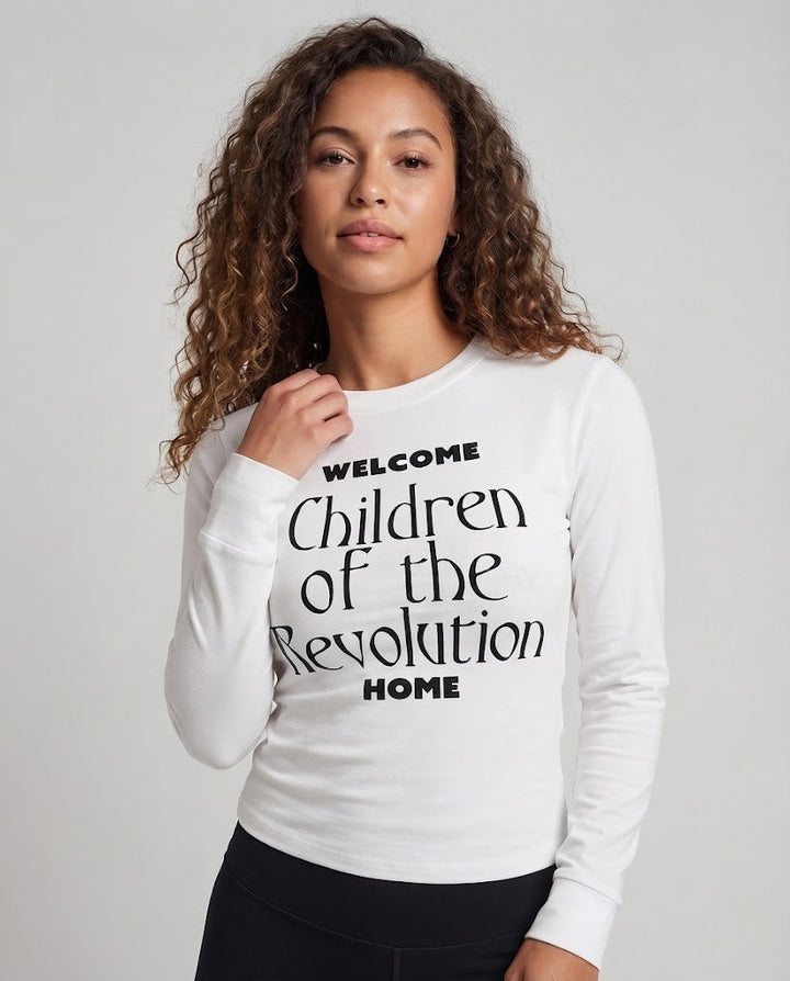 Women's Fitted Cropped Long Sleeve Shirt with Statement Print Amarae