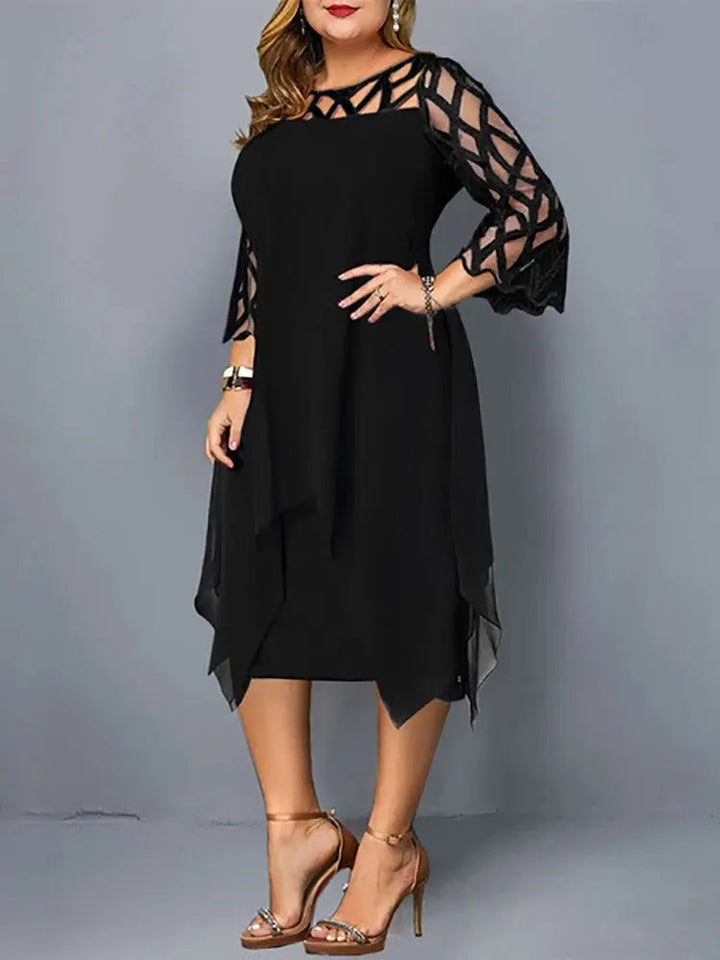 Lune London | Elegant Plus Size Lace Midi Dress