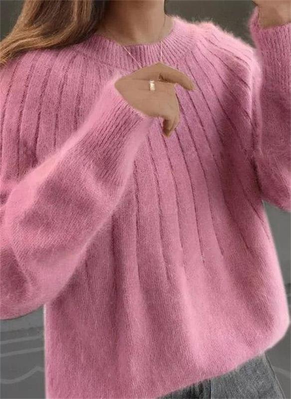 Lune London | Knitted and cozy wool sweater for women