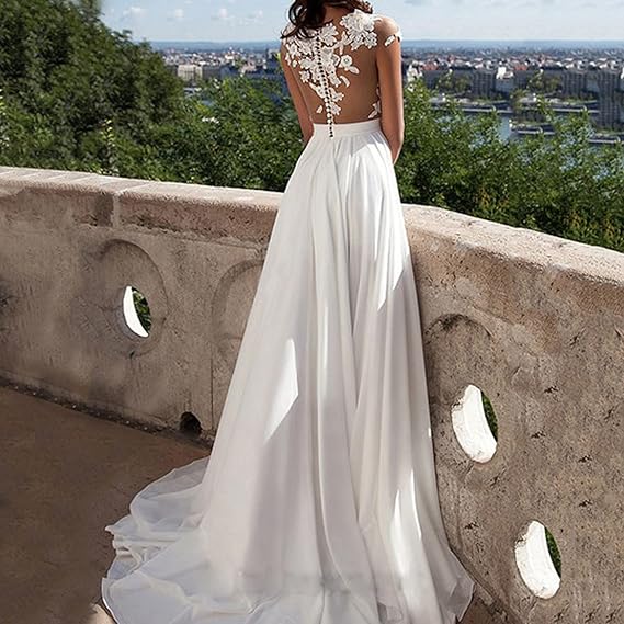 Lune London | Lace-Slit-Evening Dress