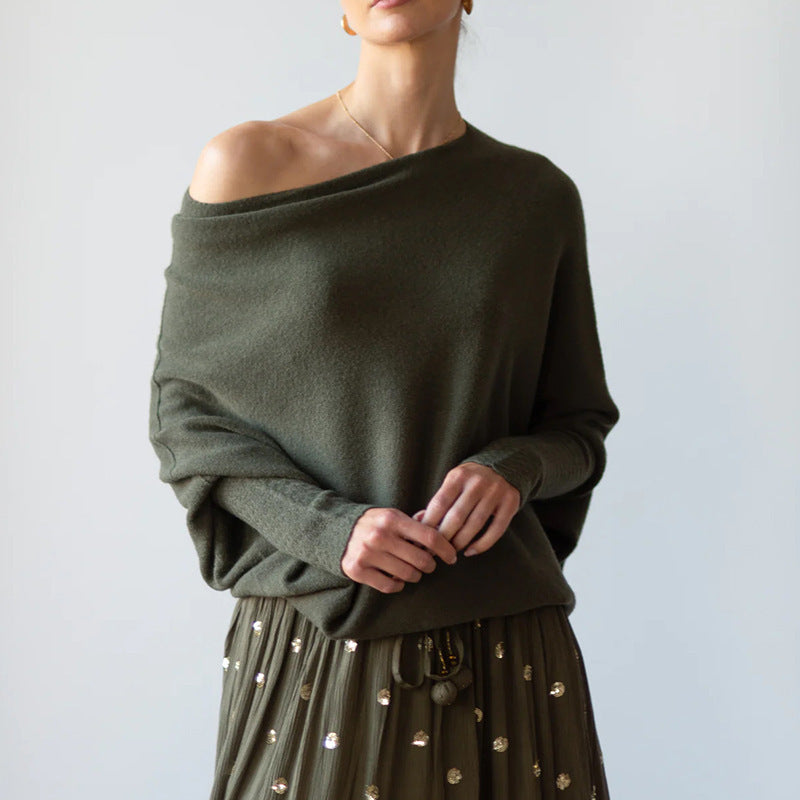 Lune London | Cozy oversized knit sweater with a Carmen neckline