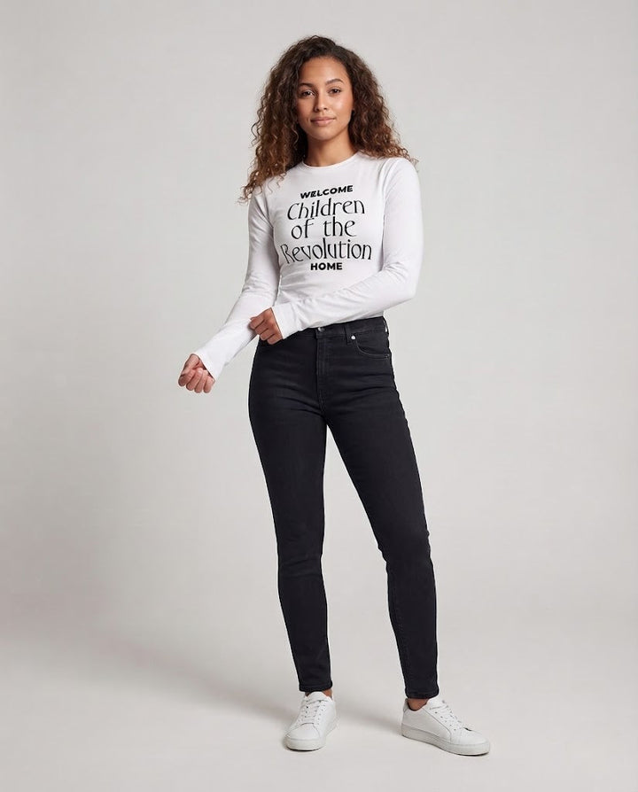 Women's Fitted Cropped Long Sleeve Shirt with Statement Print Amarae