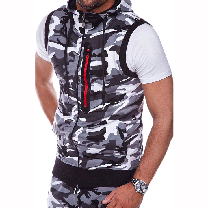 Men's sports hoodie with modern camouflage design and practical pockets Lune London