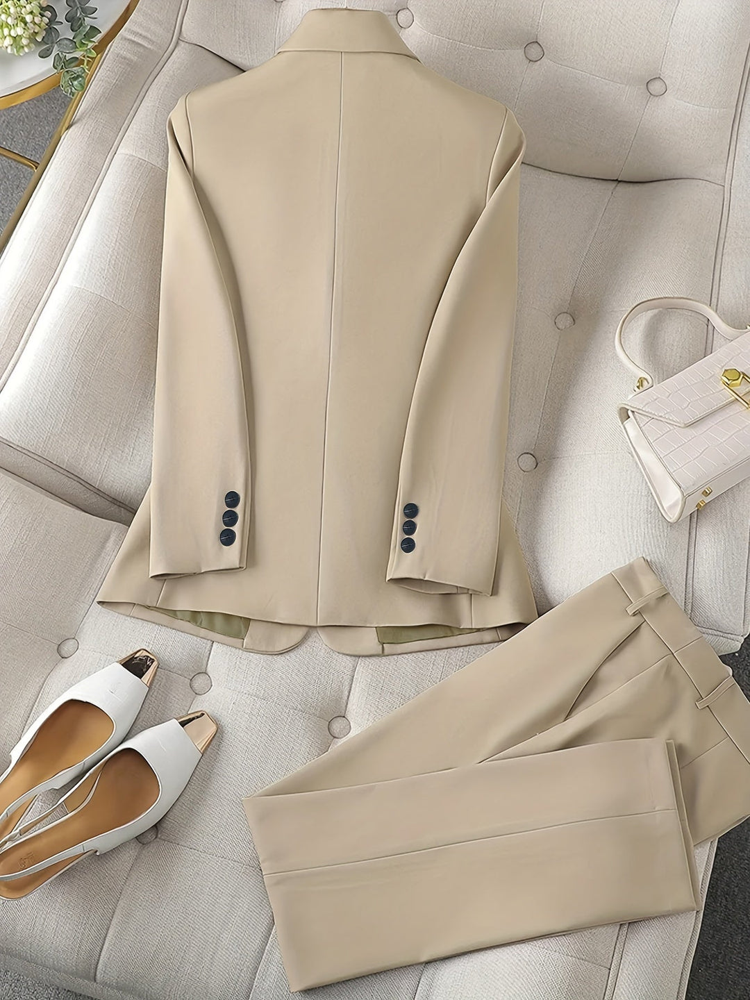 Lune London | Classic Style with Lapel Blazer Set