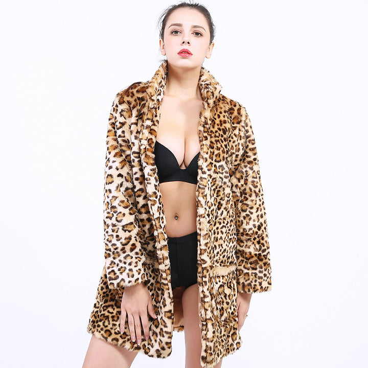 Leopard faux fur jacket for women with high collar and practical pockets Lune London