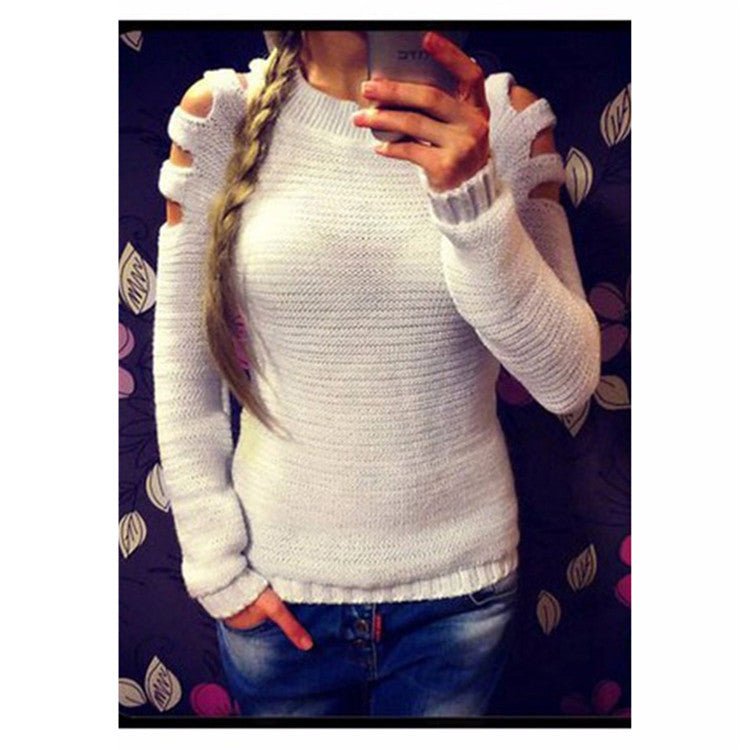 Pull en tricot pour femmes avec design à épaule dénudée et accents scintillants Chic & Stil