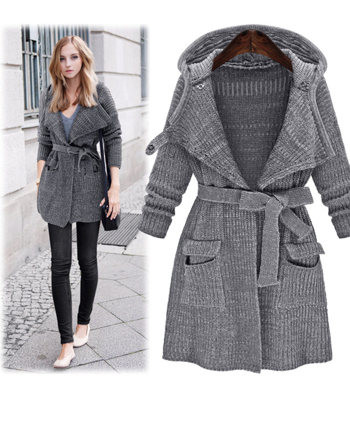 Women’s knit coat with hood and waist belt Lune London