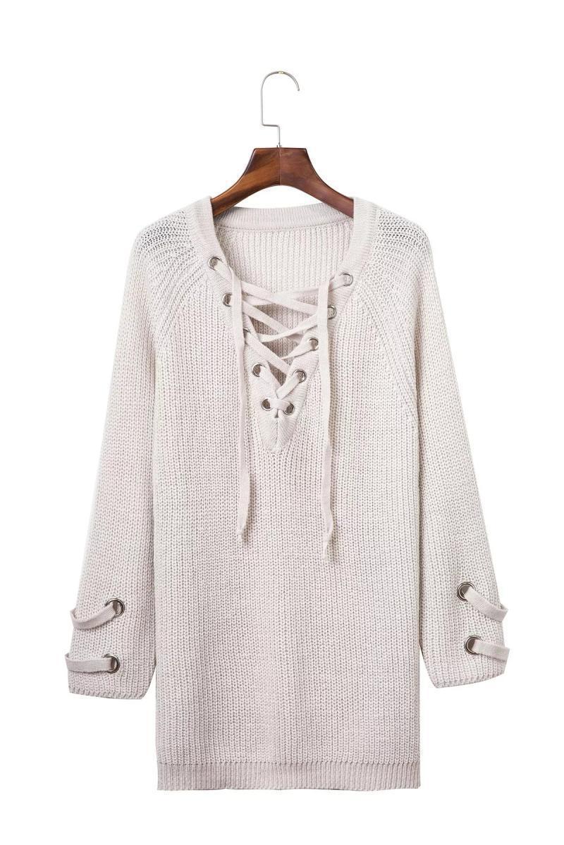 Pull en tricot pour femmes avec un design de lacets décoratif et une coupe confortable Lune London