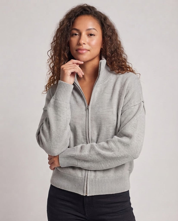 Ladies short-cut fine-knit jacket with full-length zipper and high stand-up collar Amarae