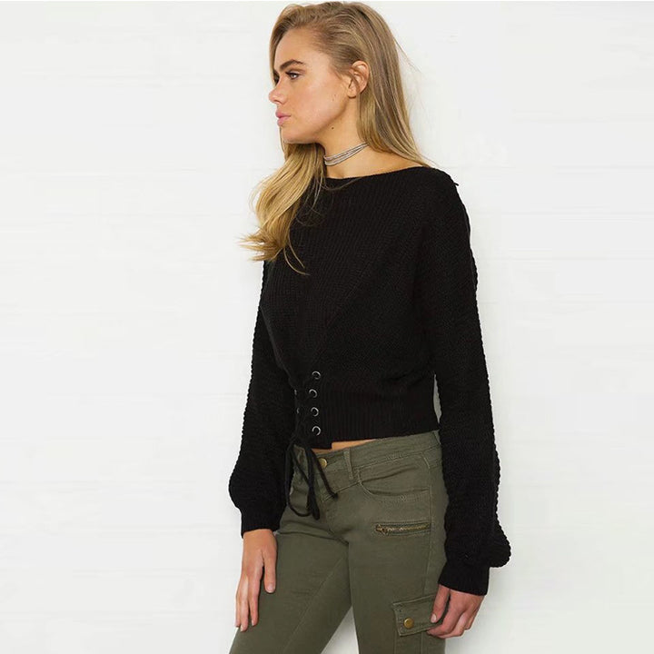 Short knitted pullover for women with fringe details and decorative lacing Lune London