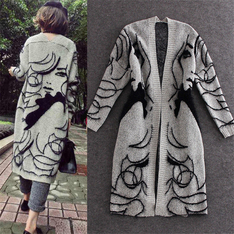 Wool coat for women with artistic pattern and comfortable fit Lune London