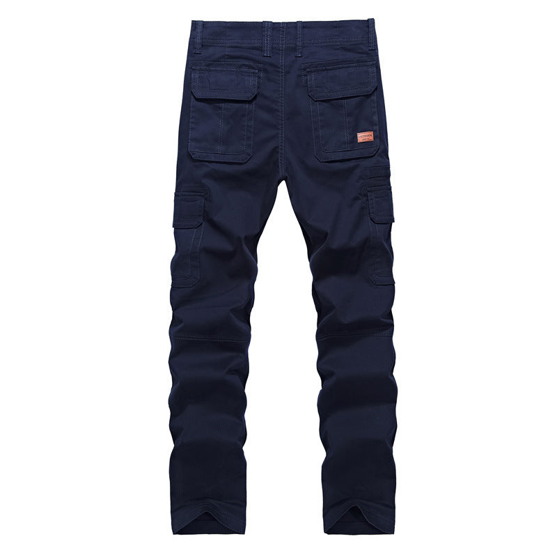 Cargo pants for men with practical pockets and sturdy material Lune London
