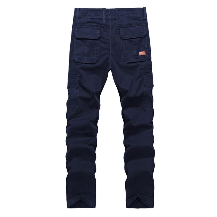 Cargo pants for men with practical pockets and sturdy material Lune London