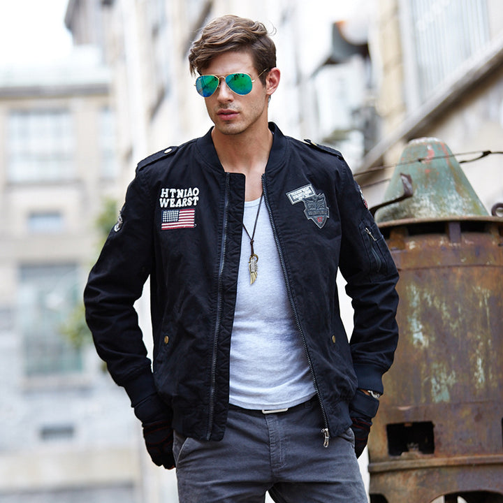 Stylish bomber jacket for men with practical patches Amarae