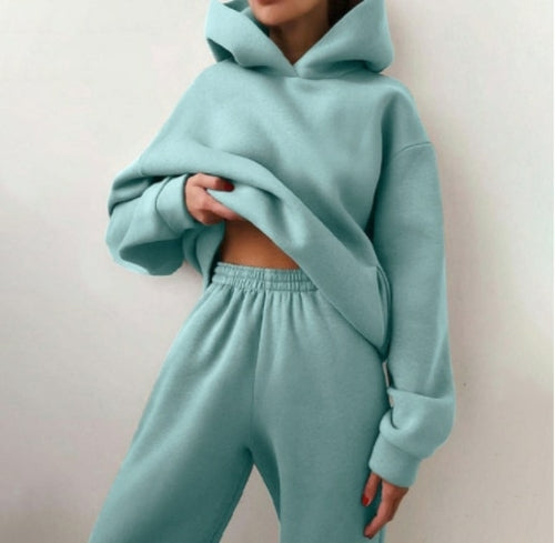 Lune London | Winter-Hooded-Sweater-Sets