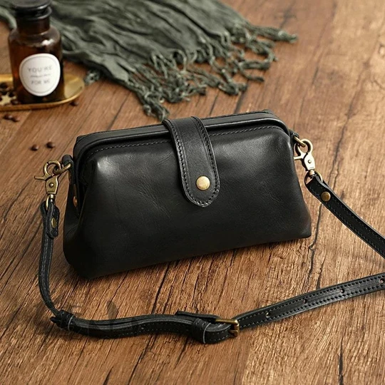 Lune London | Handmade retro bag in genuine leather