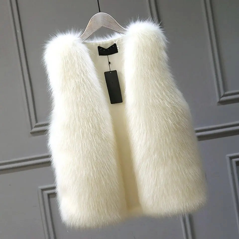 Amarae | for Ladies Luxury and Warmth for The Cold Seasons