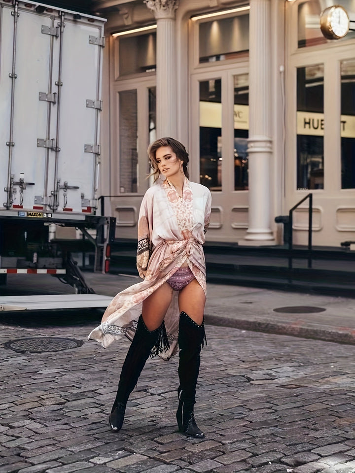 Lune London | Fashionable Kimono with Floral Print