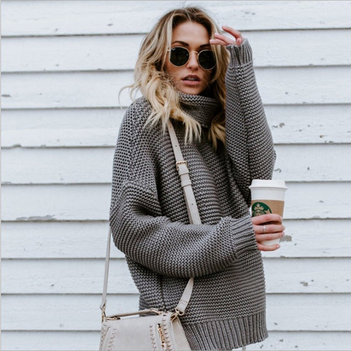 Pull en tricot confortable pour femmes avec col montant et texture Chic & Stil