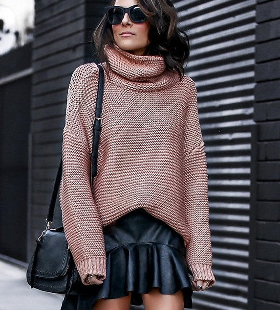 Pull en tricot confortable pour femmes avec col montant et texture Chic & Stil