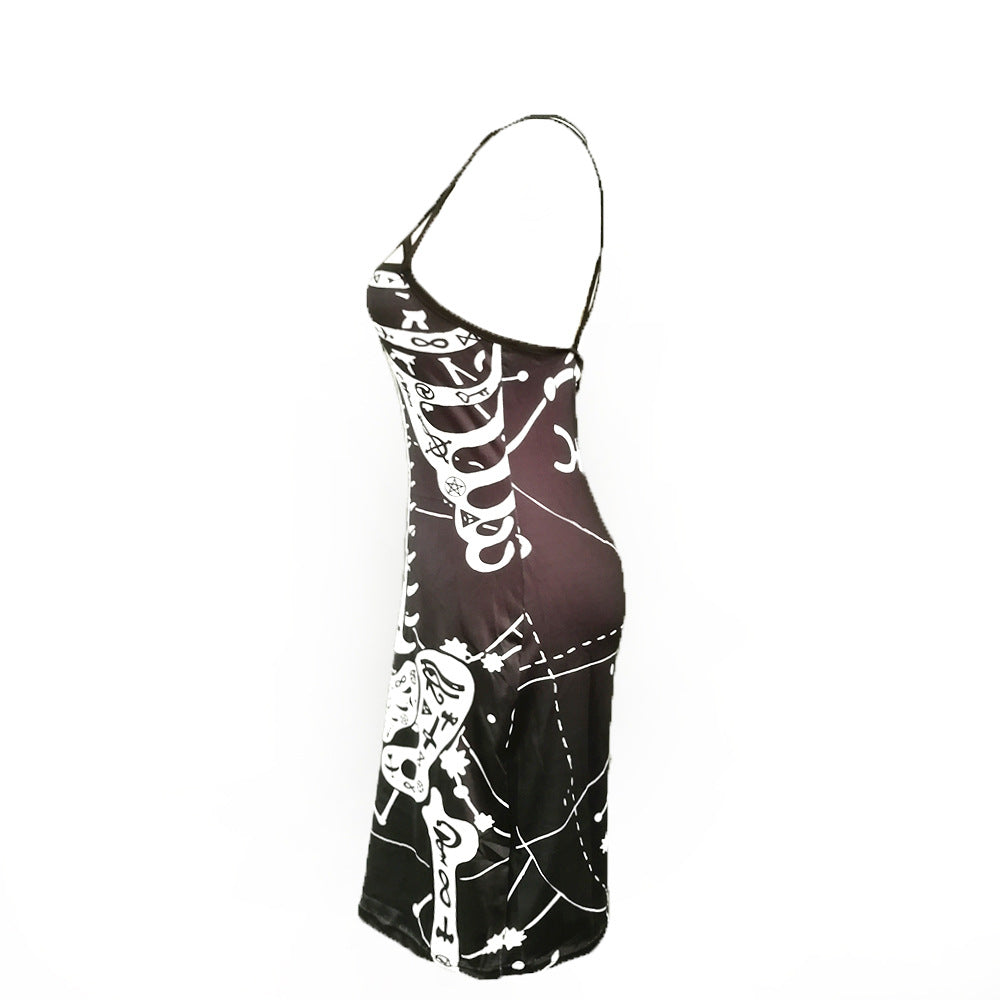 Women's figure-hugging midi dress with graphic print Lune London