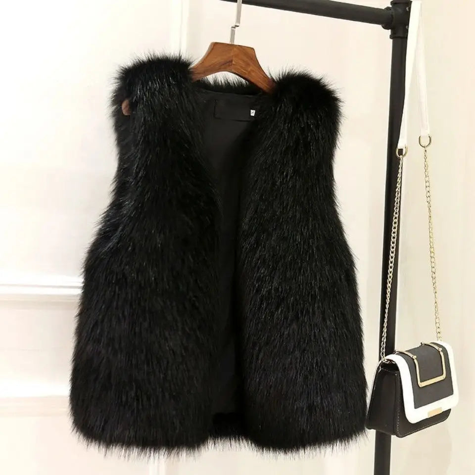 Amarae | for Ladies Luxury and Warmth for The Cold Seasons