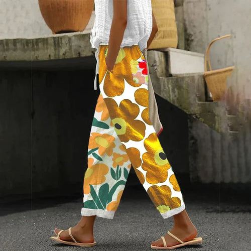 Amarae | Green pants with fresh floral print