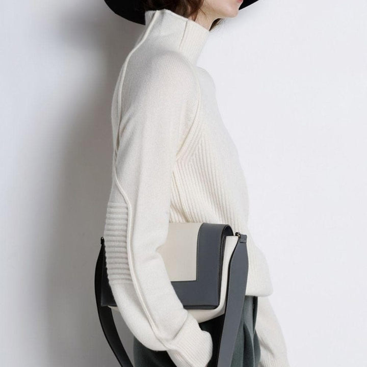 Lune London | Turtleneck Sweater - Soft Knit - Long Sleeve Comfortable Cut