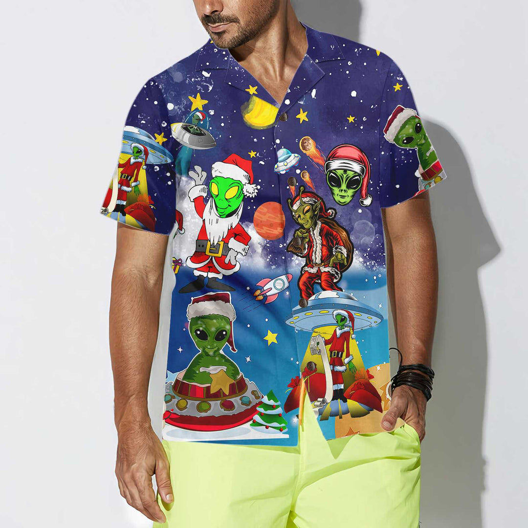 Lune London | Aliens Christmas Hawaiian Shirt, Fun Christmas Shirt for Men