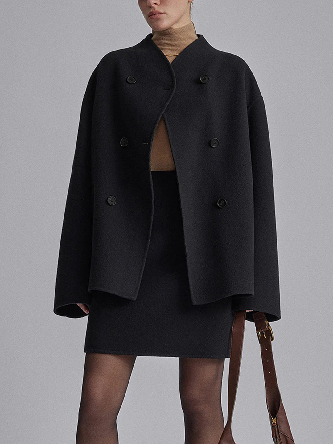 Amarae | Short Wool Jacket with Double Breasted Wool Blend Modern and Warm