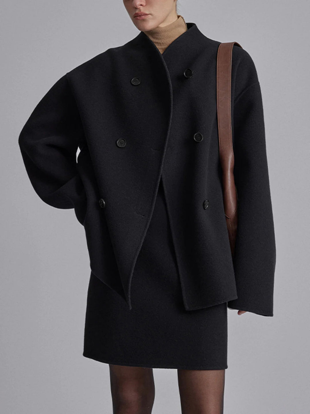 Amarae | Short Wool Jacket with Double Breasted Wool Blend Modern and Warm