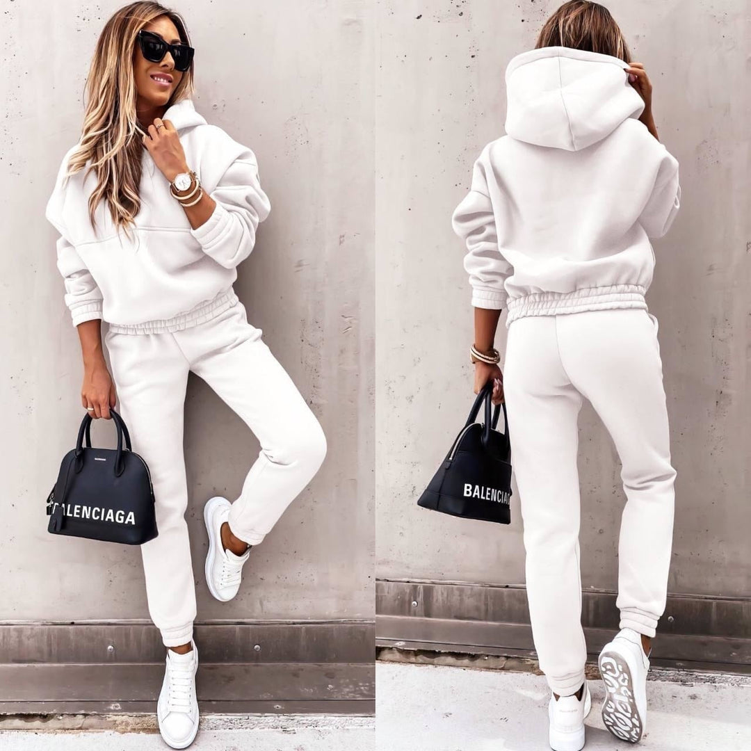 Amarae | Classic Lounge Tracksuit Set Stylish and Comfortable