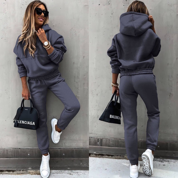 Amarae | Classic Lounge Tracksuit Set Stylish and Comfortable