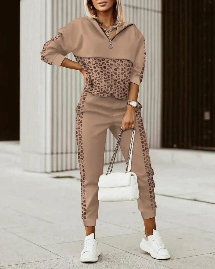 Amarae | Comfortable and Modern Training Set for Women